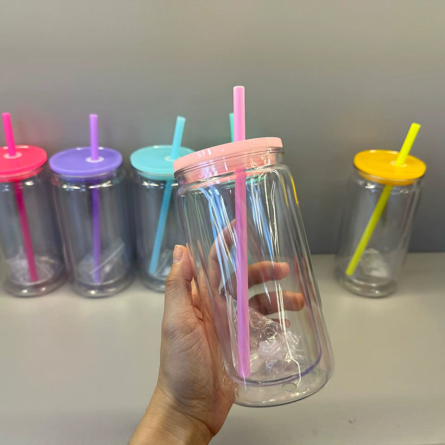 Niedlicher Zauberschloss-Schneekugelbecher 16oz